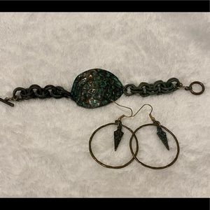 Jewlery Set: Bracelet & Earrings